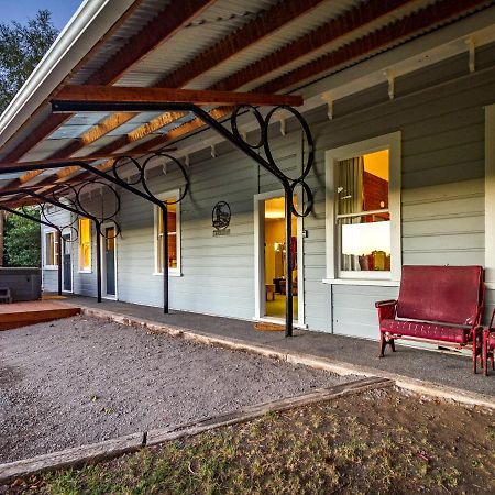The Station - Ohakune Holiday Home Екстер'єр фото