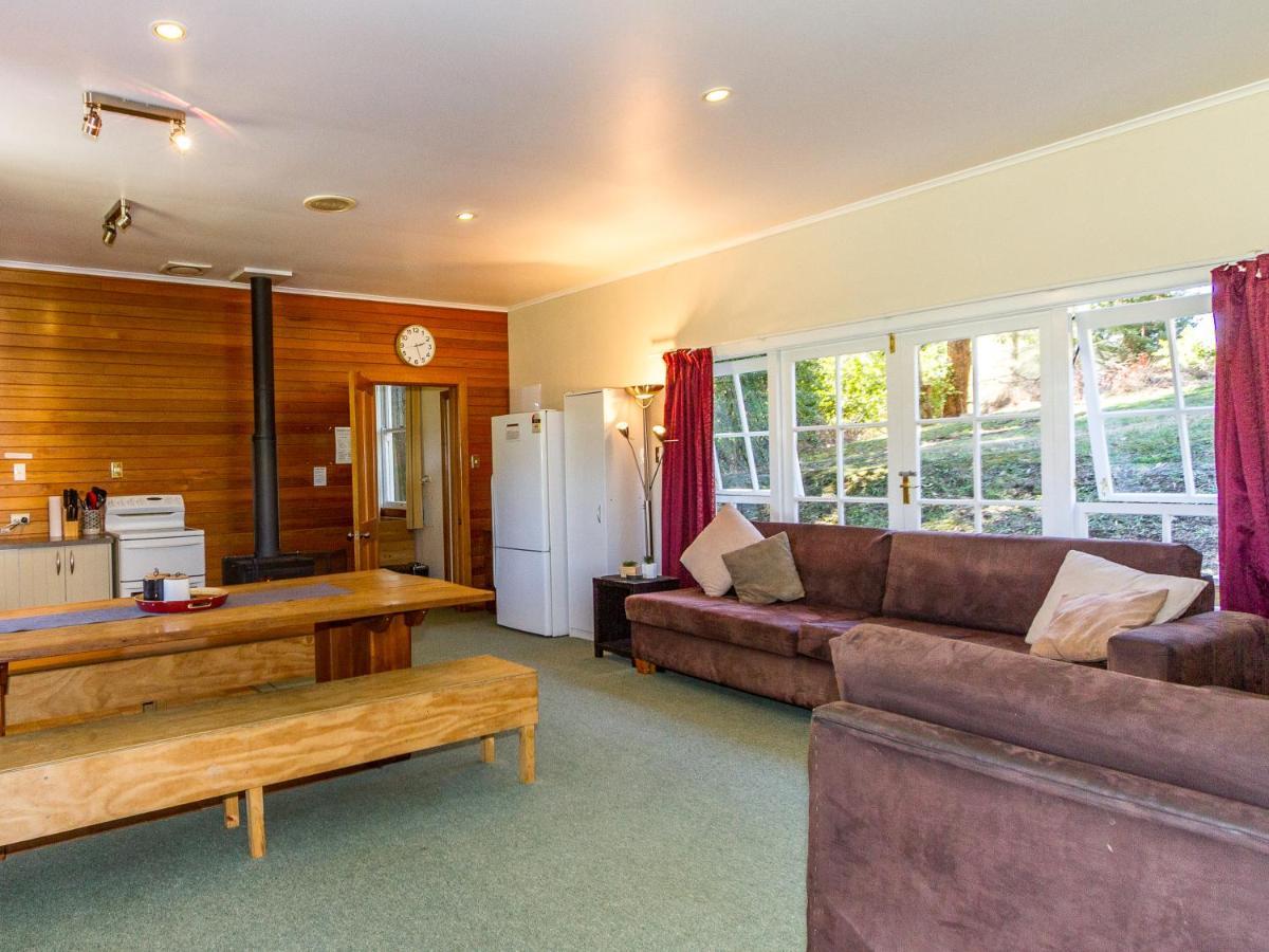 The Station - Ohakune Holiday Home Екстер'єр фото